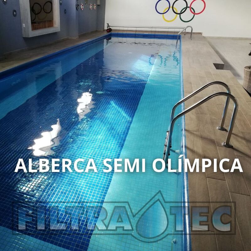 Alberca semiolímpica